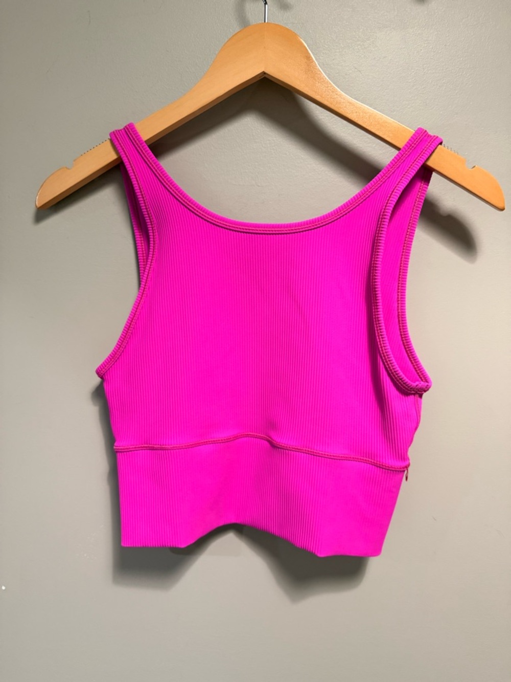 Lululemon Ribbed Crop Tank - Picture 3 of 4